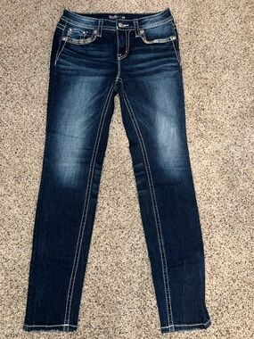 Miss Me Mid Rise Skinny Jeans Size 28